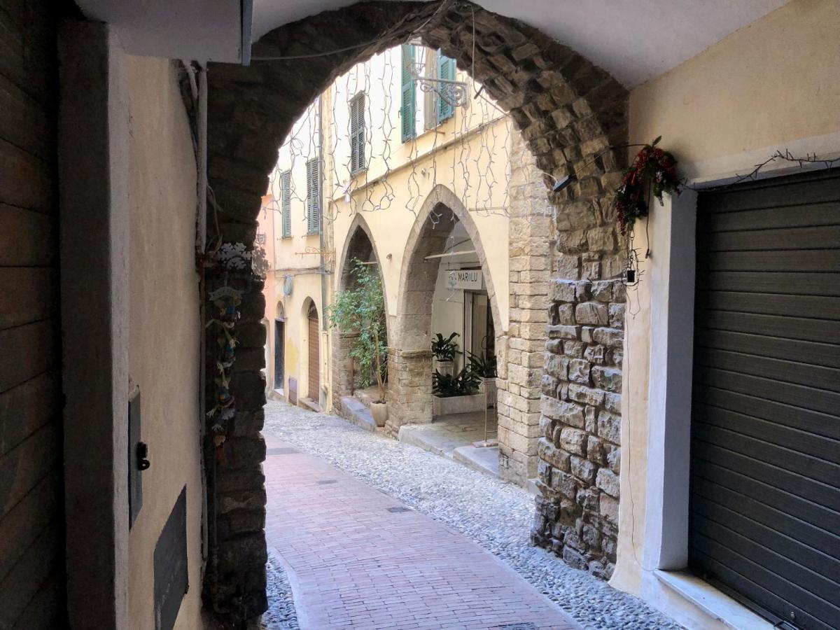 Ai Piedi Della Pigna Apartamento *