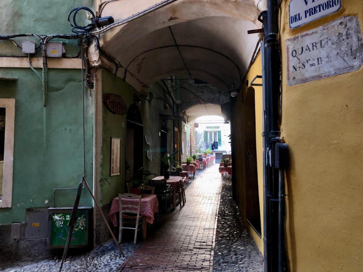 Ai Piedi Della Pigna Apartamento *