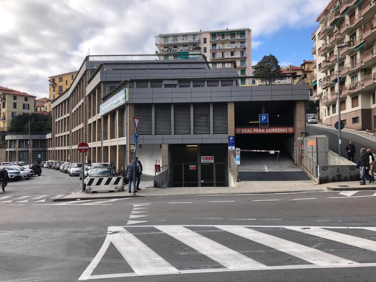 Ai Piedi Della Pigna San Remo